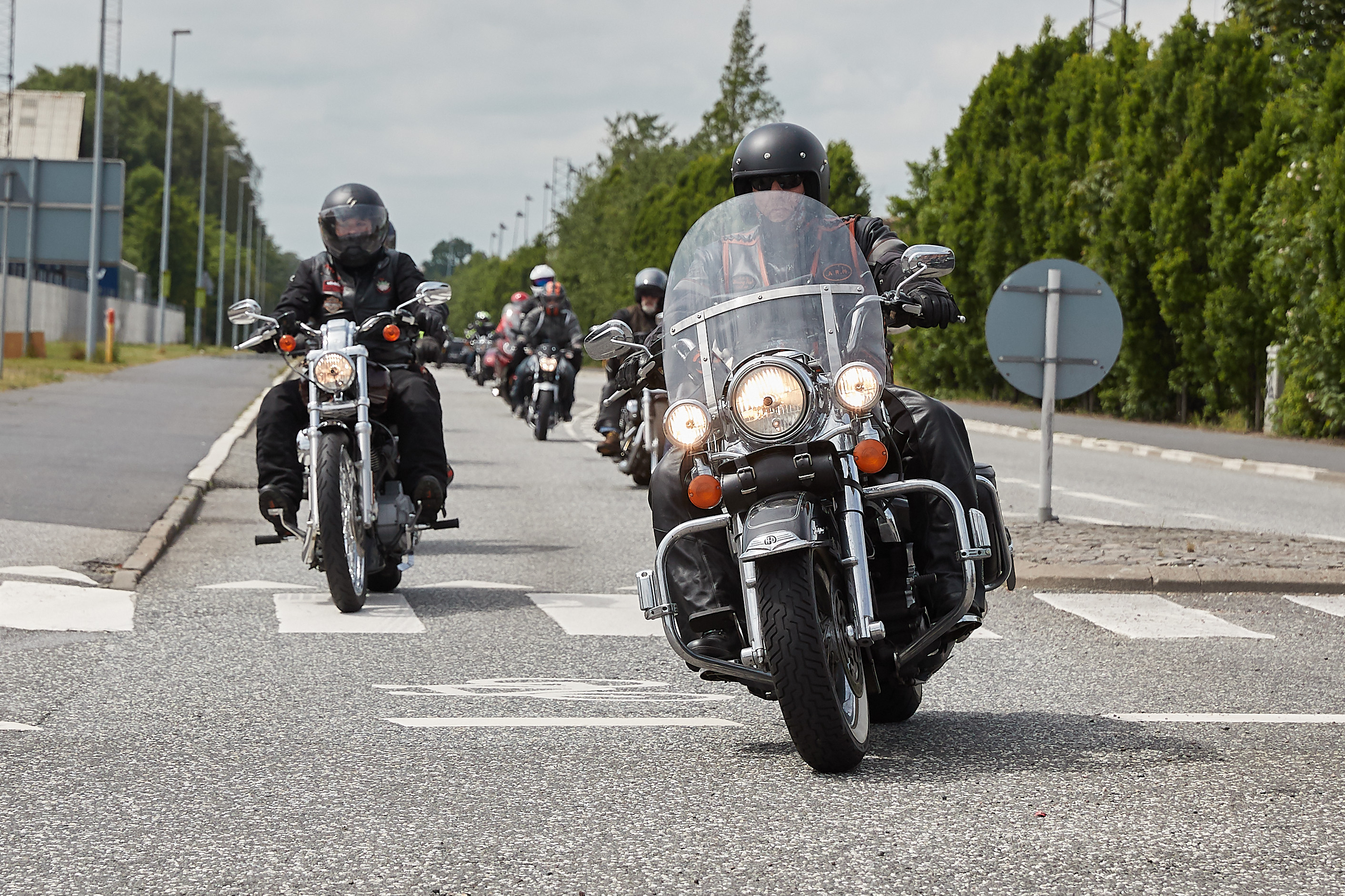 TV: OVER 200 MOTORCYKLISTER I FREDERICIA – MC MOD MOBNING PÅ STOR MISSION