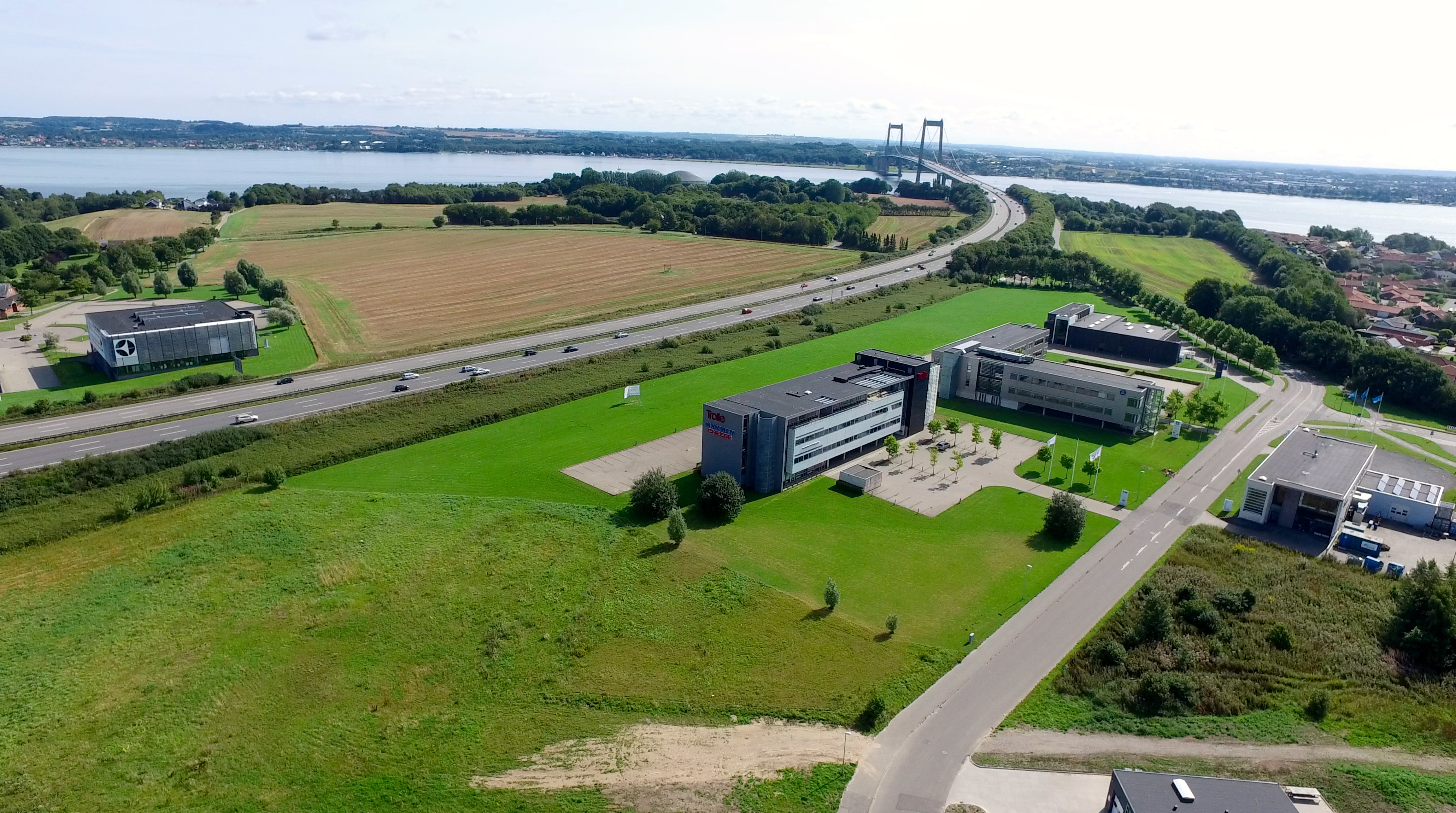KABELARBEJDE PÅ DEN NYE LILLEBÆLTSBROEN FÆRDIG FØR FORVENTET