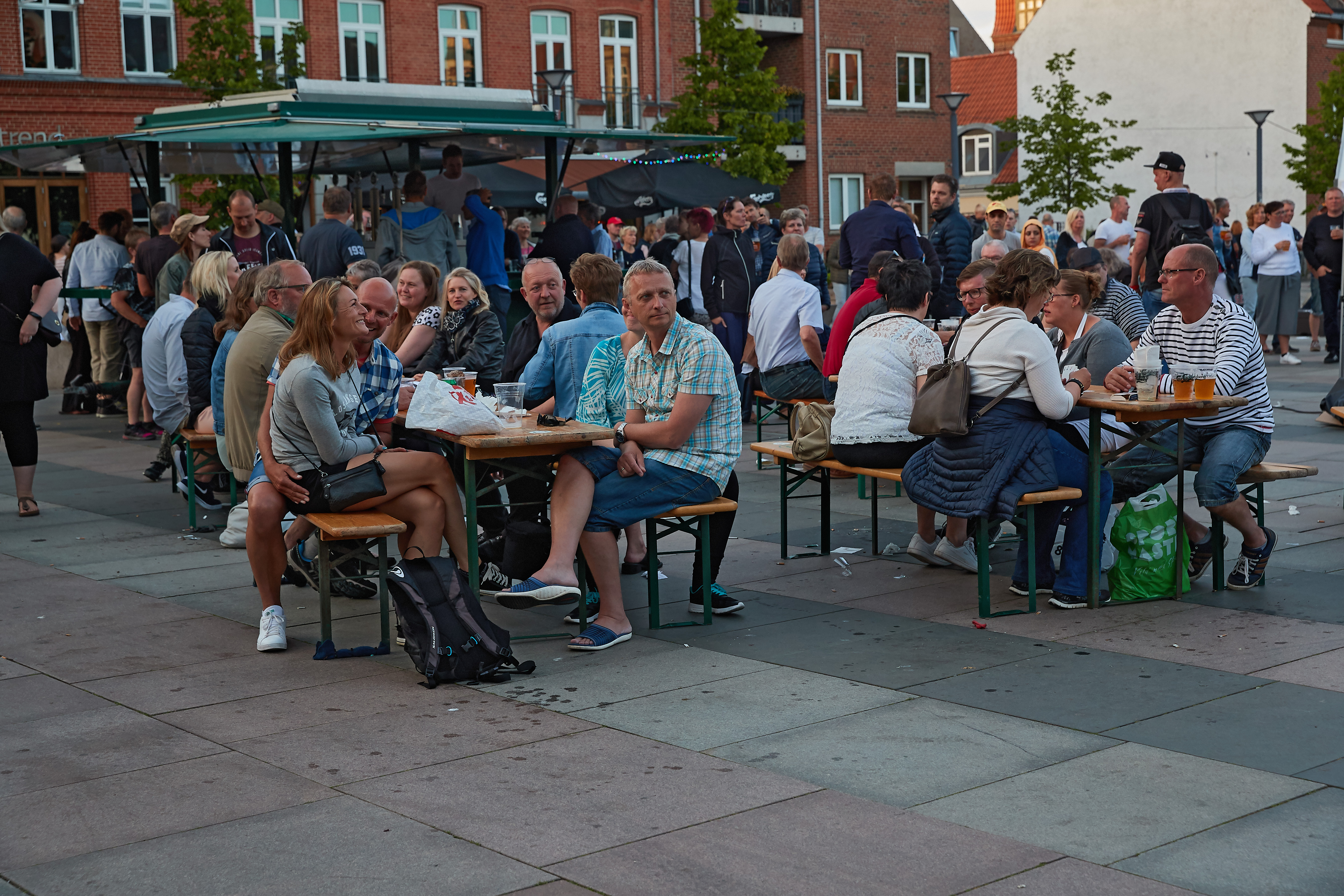 Sommerrock med Kant på Axeltorv
