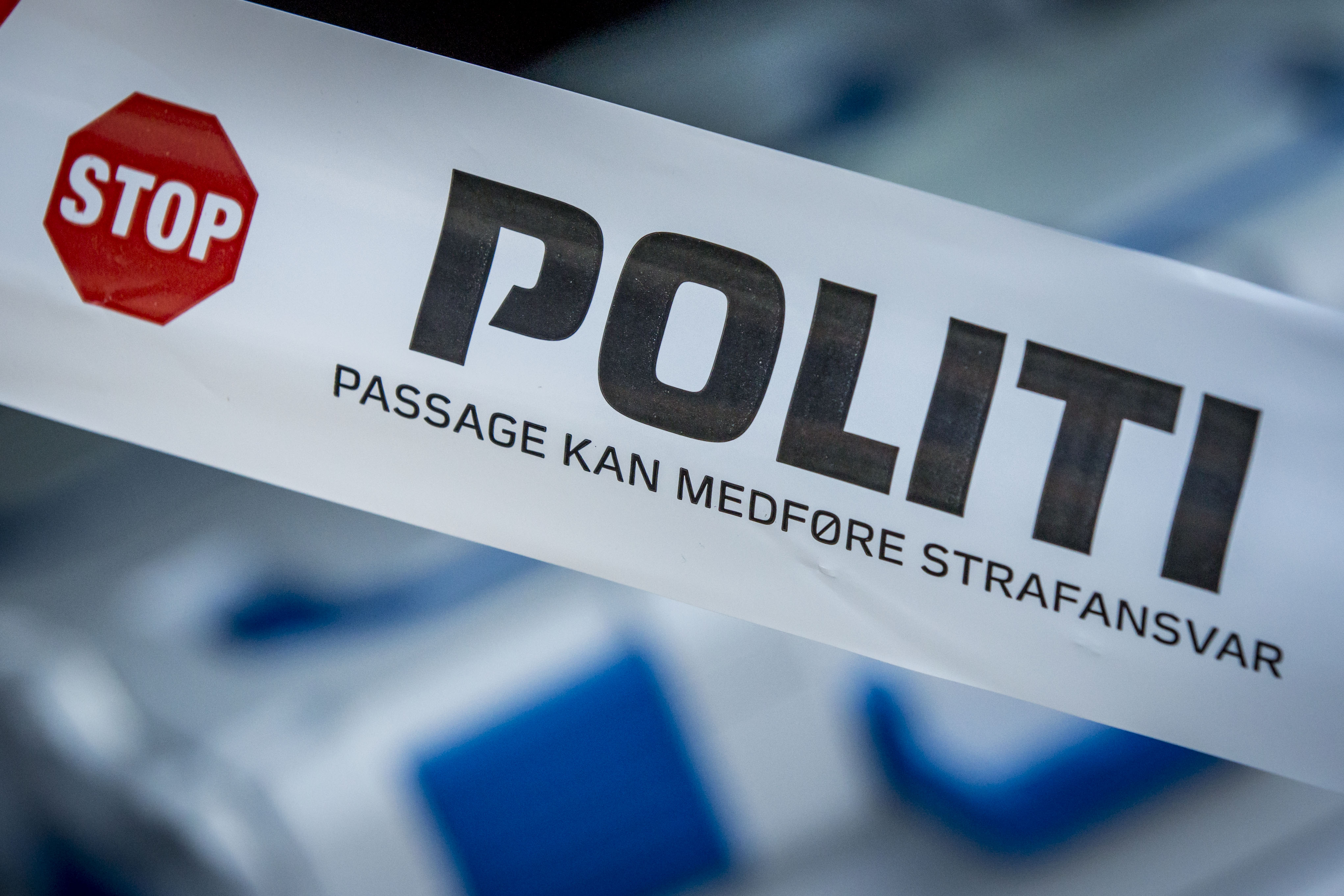 NYT I DRABSAG : POLITIET FINDER BIL OG LIG I KOLDING HAVN