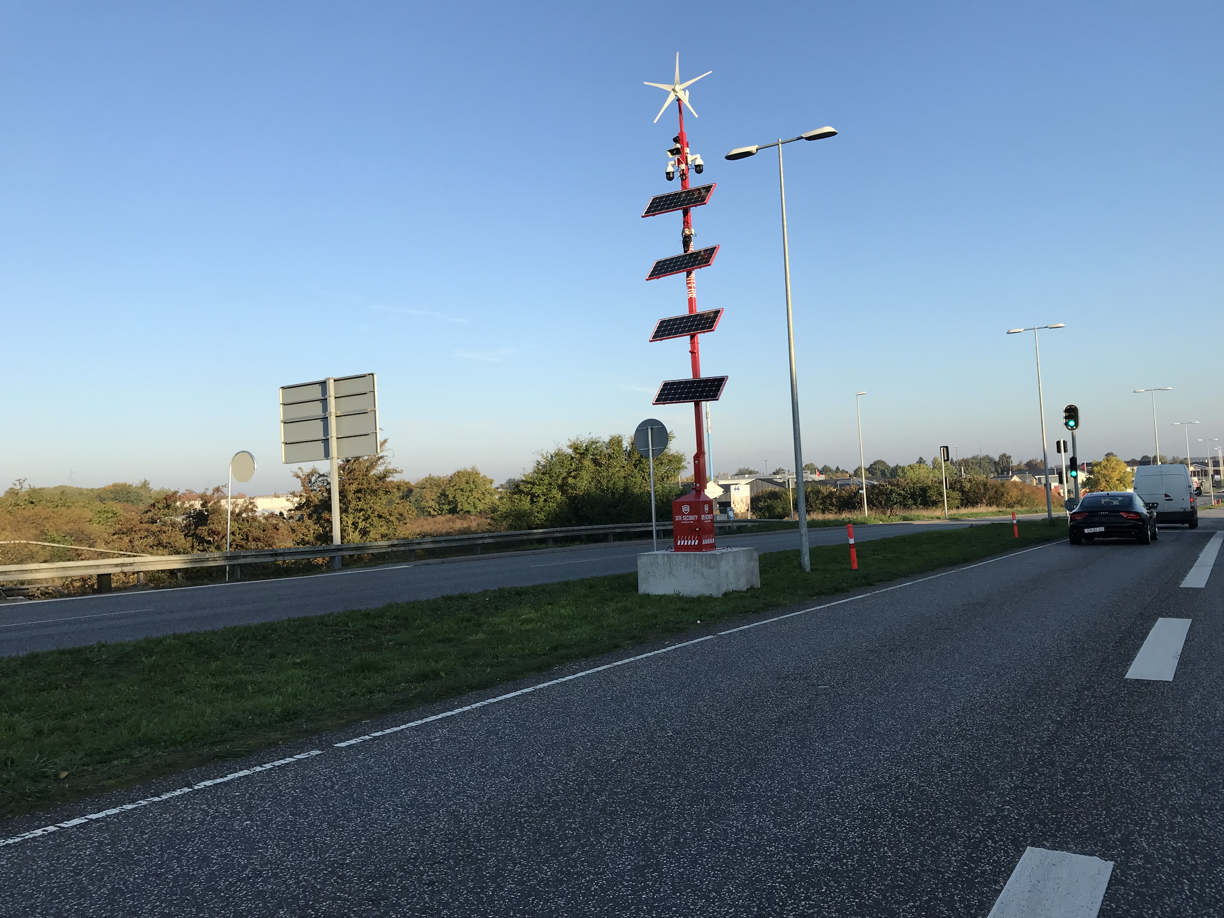 ERRITSØ/SNOGHØJ : VIDEOOVERVÅGNING AF MOTORVEJSBRO