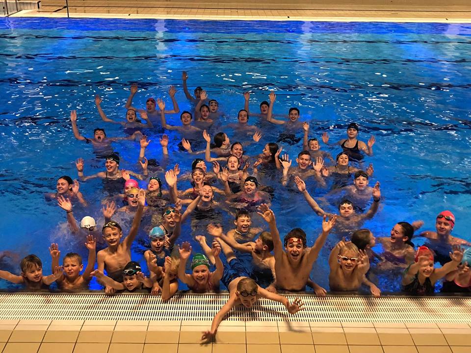 DELTASWIM : JULEAFSLUTNING OG AFSKED MED TRÆNER