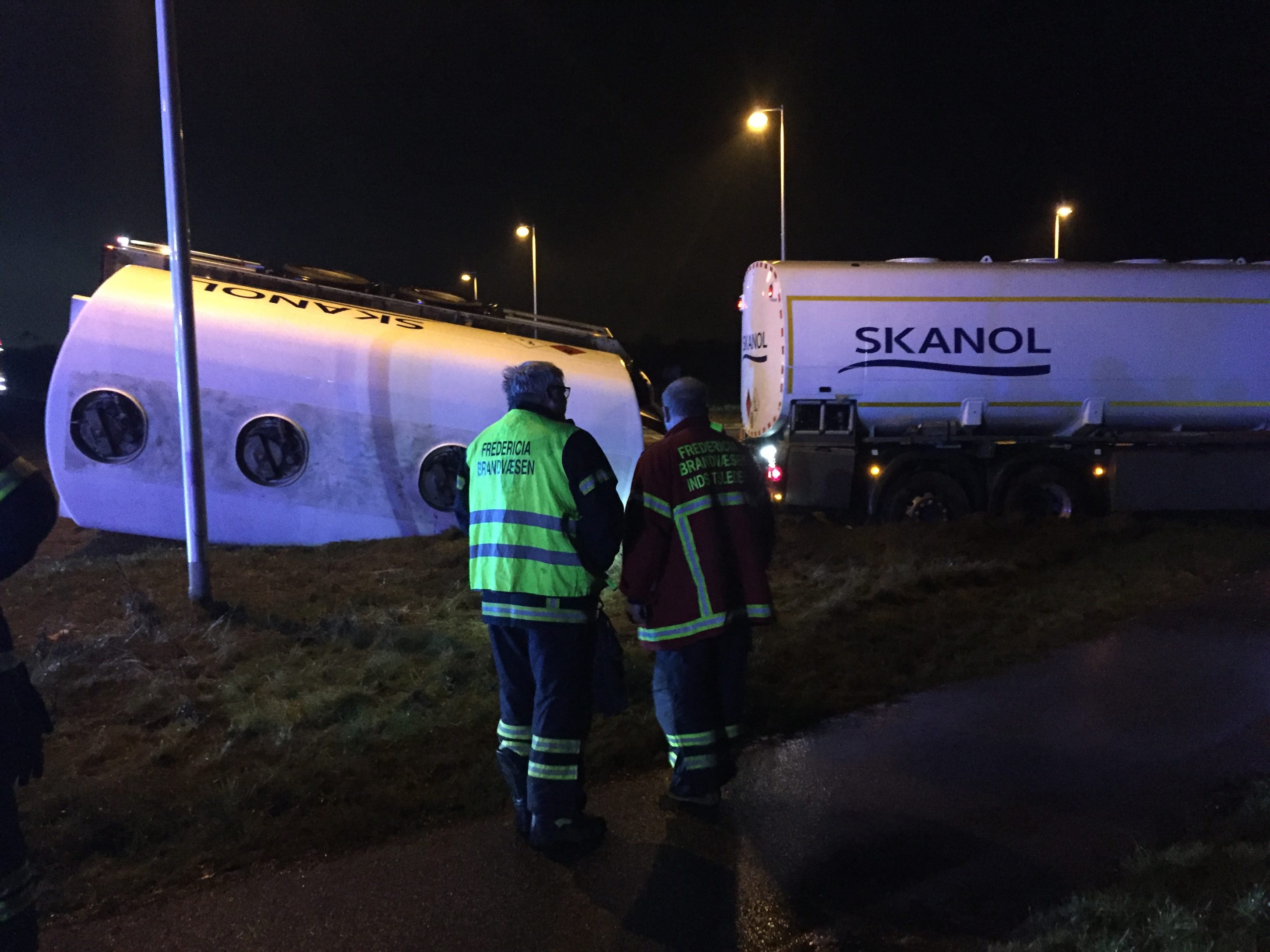 BEREDSKAB : LØFTER VI TANKEN RISIKERE DEN AT SPRINGE LÆK