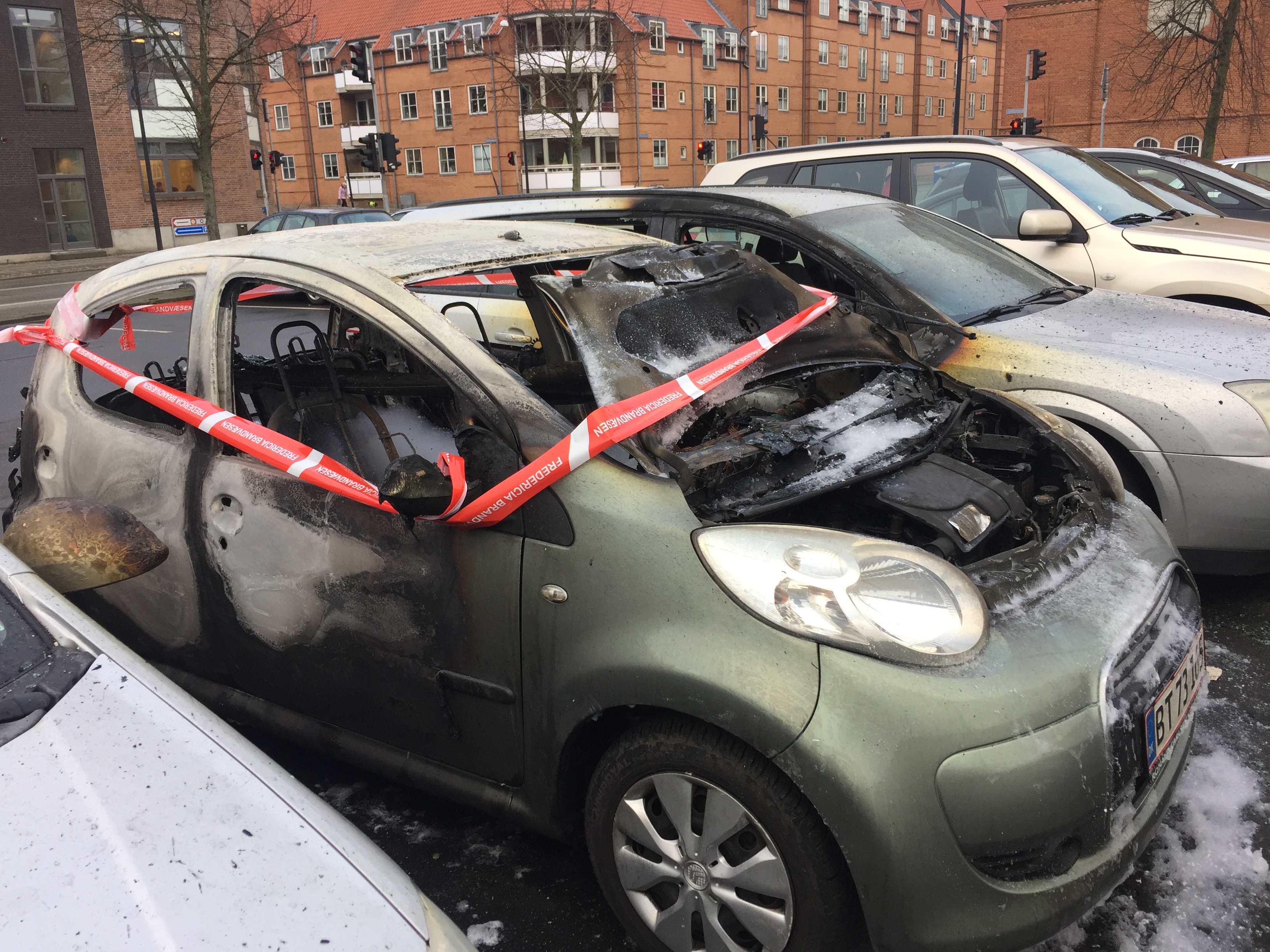 FLERE BILER BRANDSKADET VED GASVÆRKSGRUNDEN