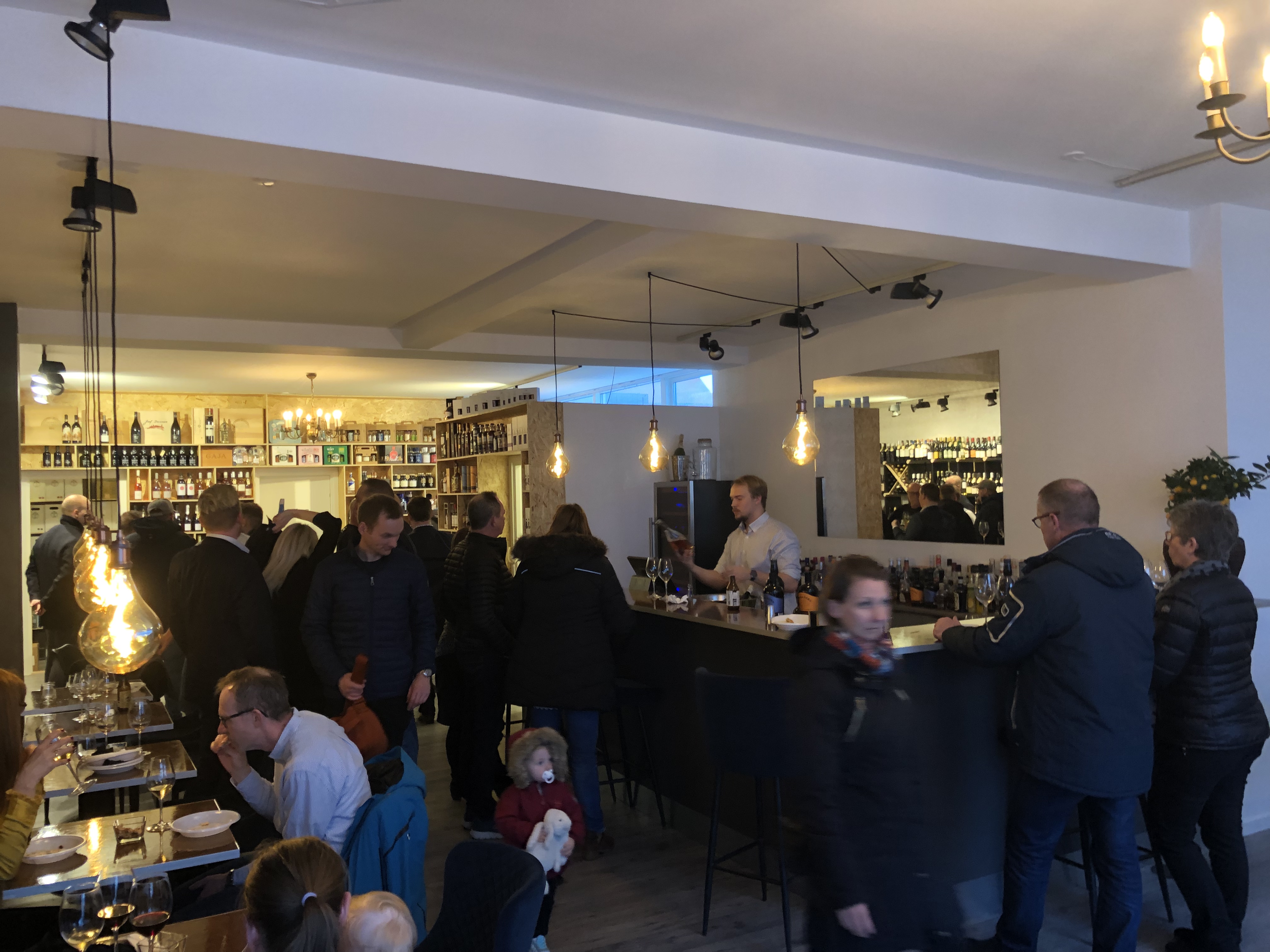 VIN MED KANT – EN HELT UNIK VERDEN AF DRUER