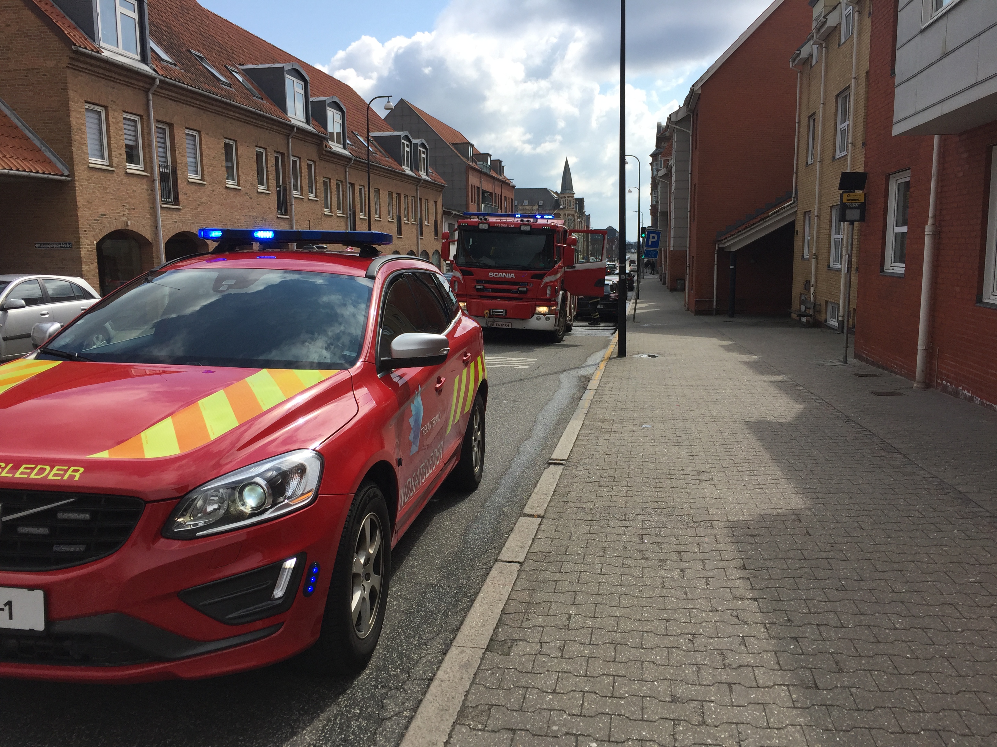 ILD I CIGARETASKEBÆGER SENDTE BRANDVÆSNET TIL KØBMAGERGADE