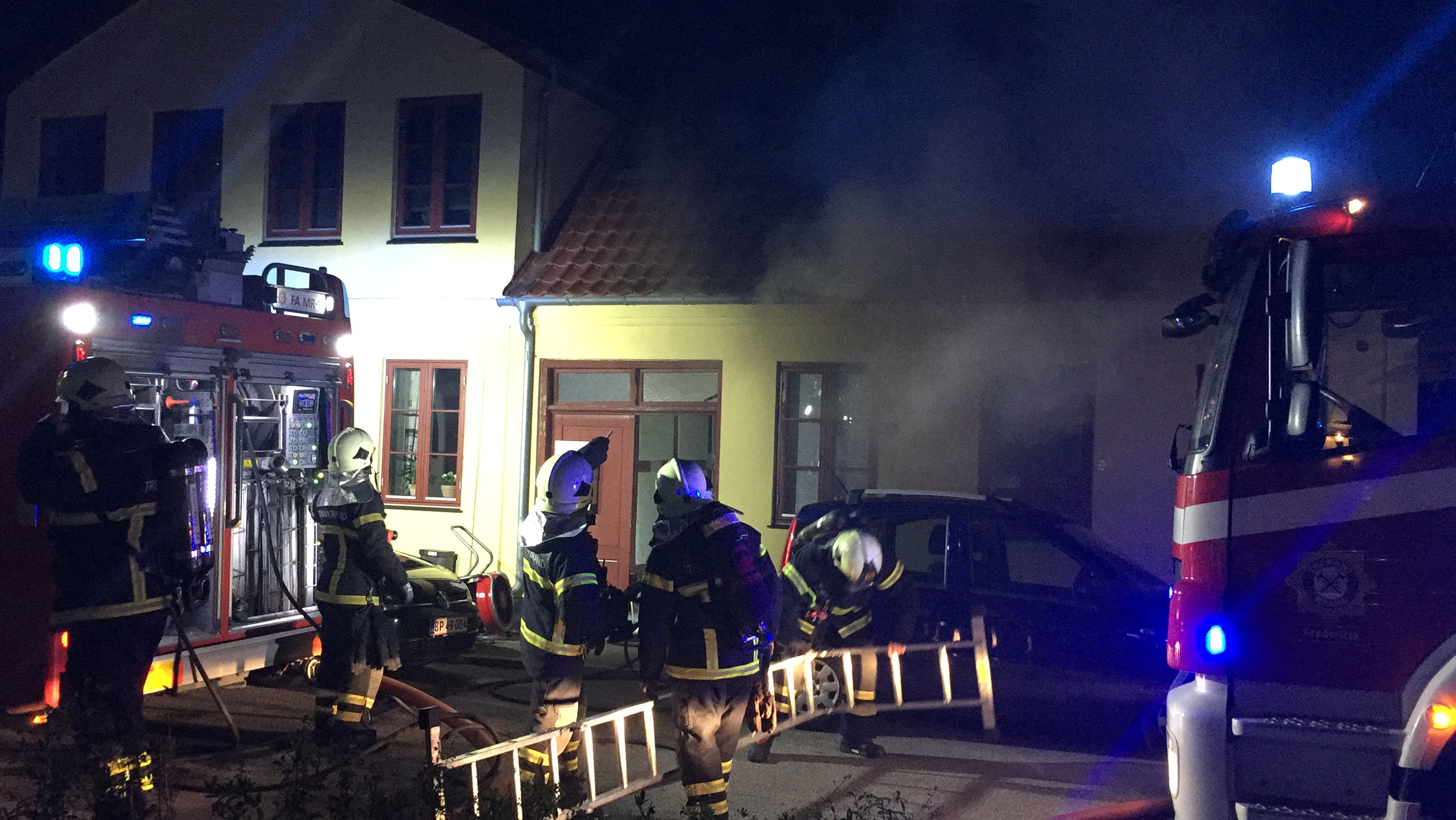 ONSDAG AFTEN : BRAND I LEJLIGHED I KONGENSSTRÆDE