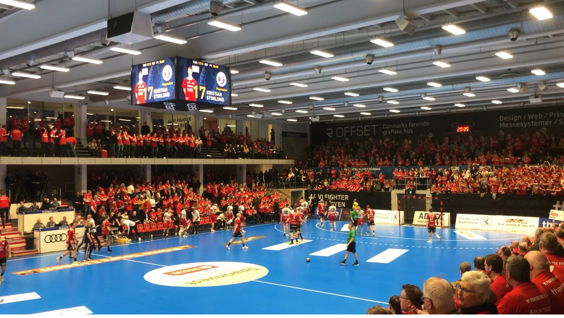 FHK V.s. KIF – stilling i halvleg 13-13