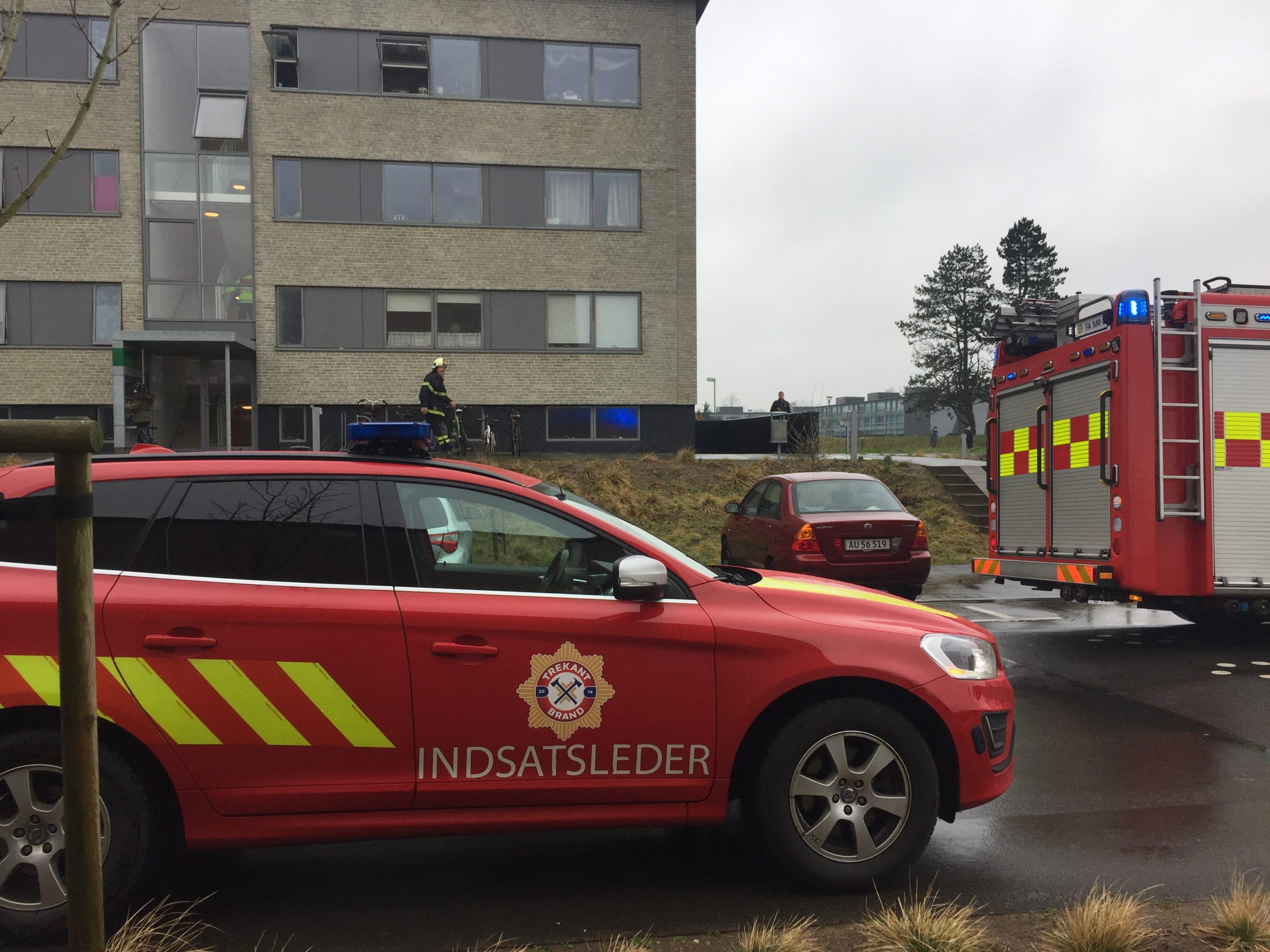 Brand i lejlighed i Korskærparken: Pludselig gik der ild i gryde