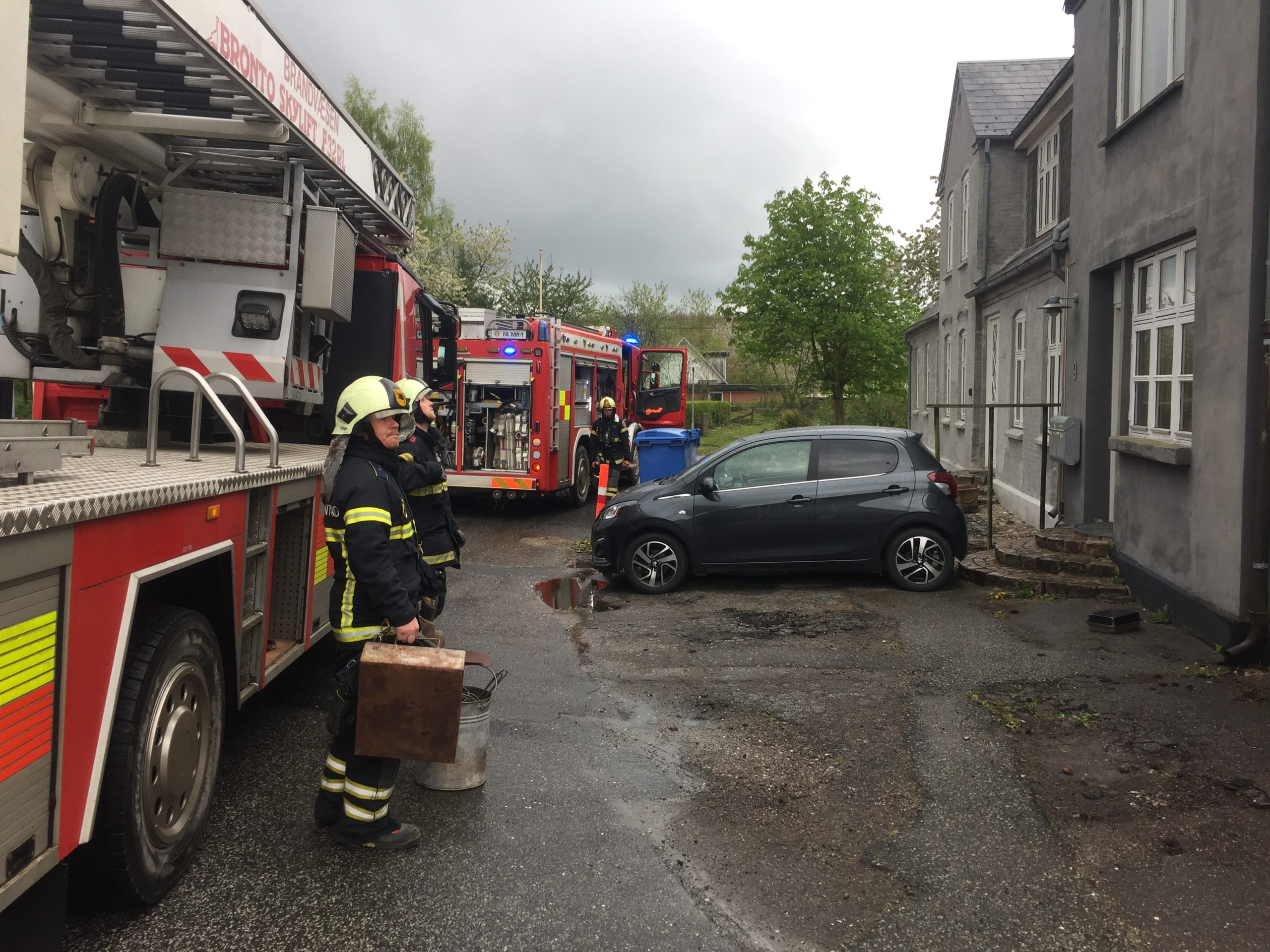 Skorstensbrand – Brandvæsnet hastede til Taulov Bygade